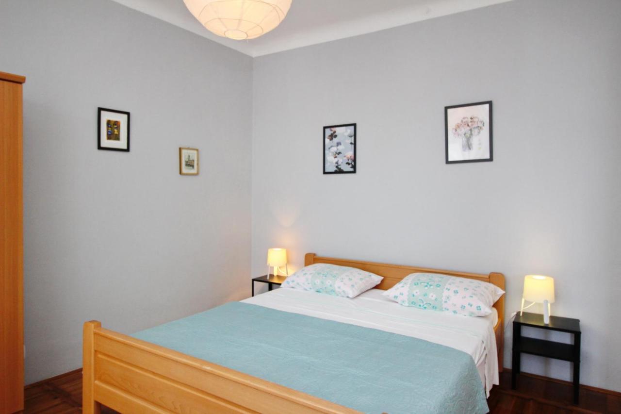 Apartment Kalcic Baška Esterno foto