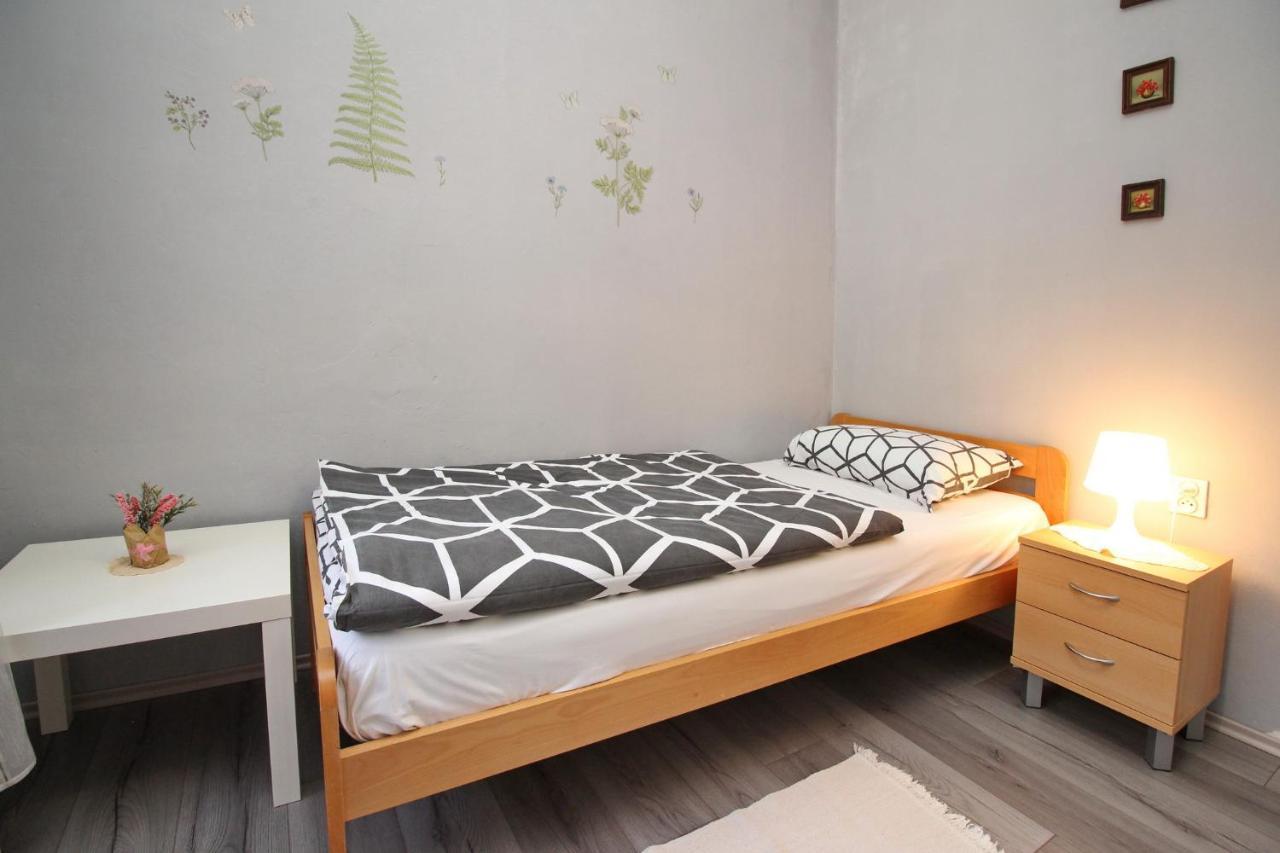 Apartment Kalcic Baška Esterno foto