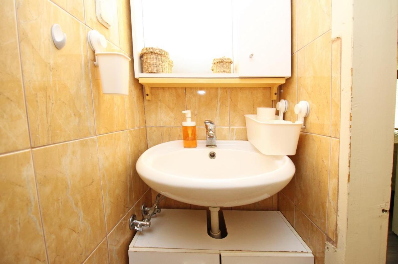 Apartment Kalcic Baška Esterno foto